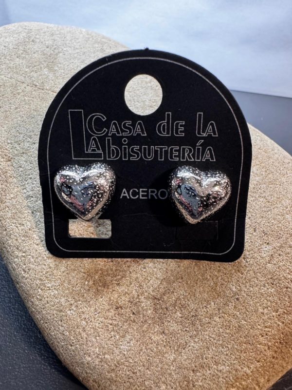 Pendientes corazón texturizado